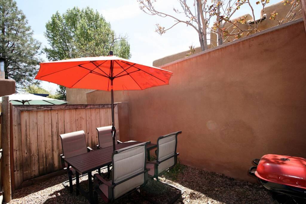 Galisteo Getaway - Courtyard - Near Railyard Santa Fé Exterior foto